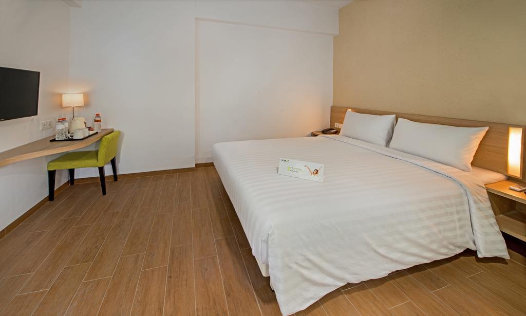 Whiz Prime Hotel Pajajaran Bogor Esterno foto